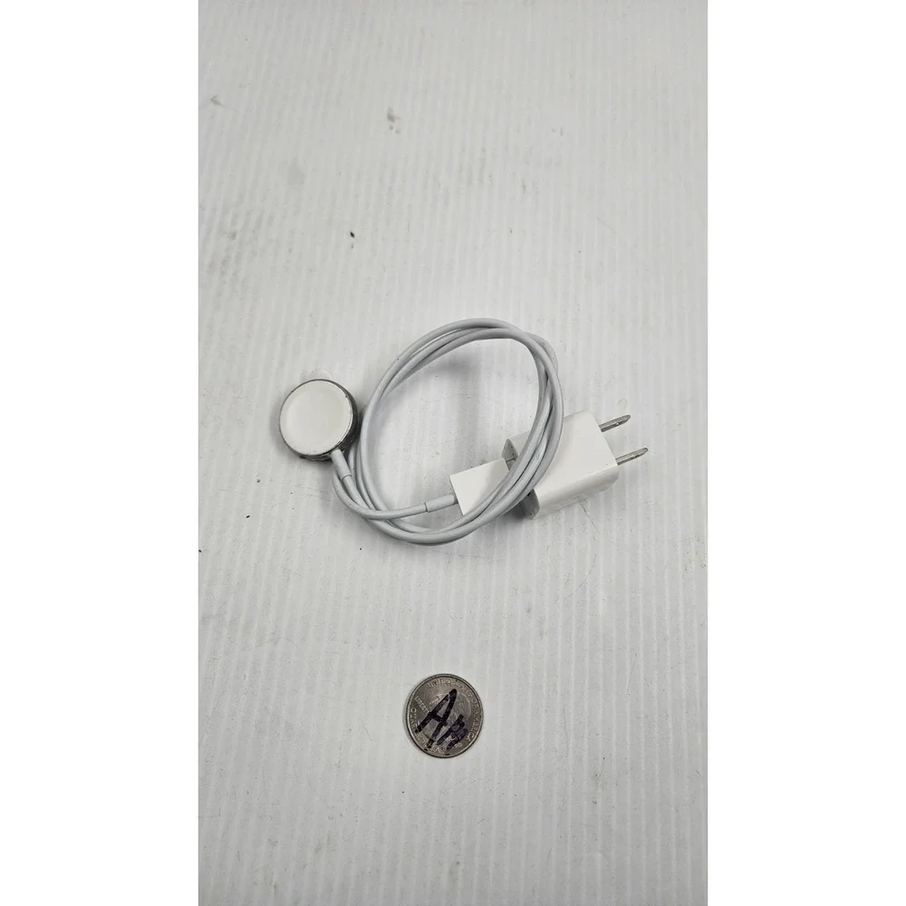 Apple Watch USB Charger + Cube